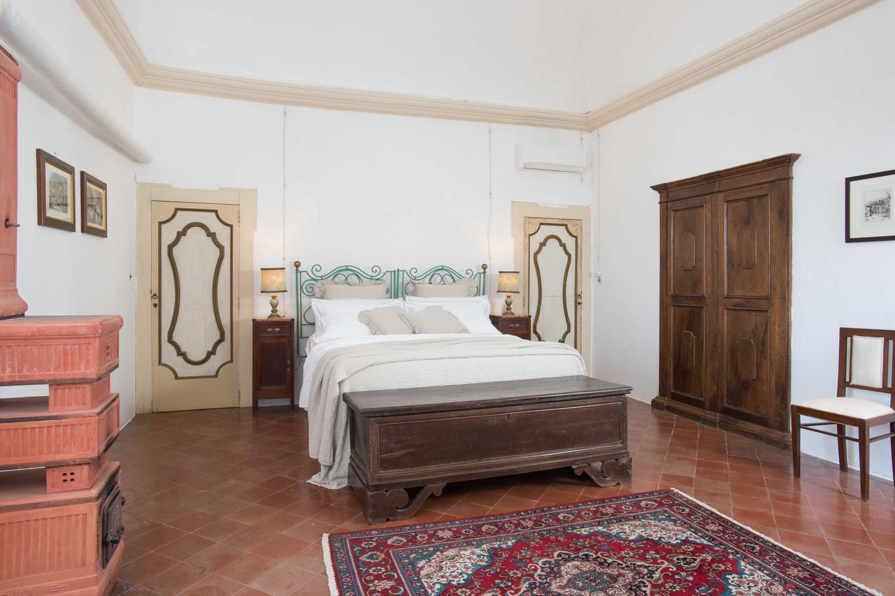 Castello Di Casamassella Bed & Breakfast ห้อง รูปภาพ